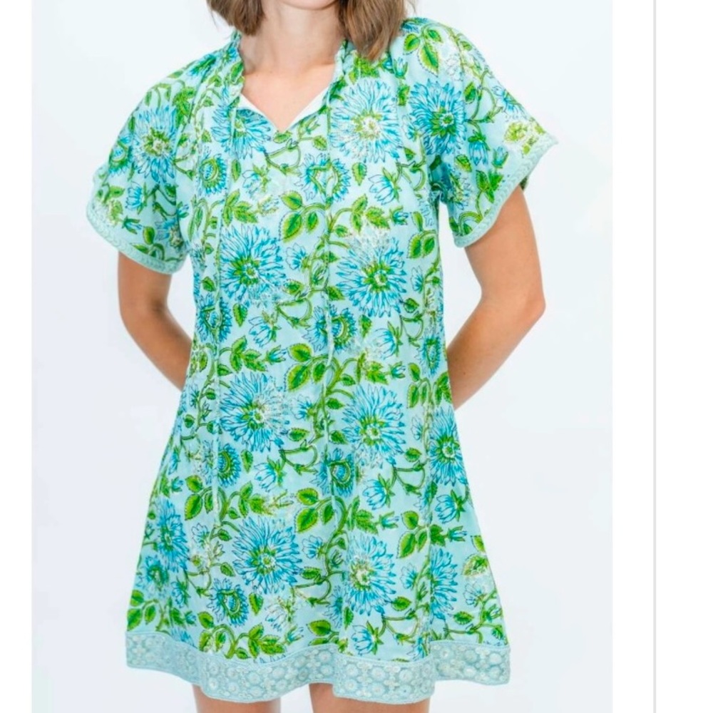 NWT Clara the Label Sunflower mini-dress, subtle sequins detail
